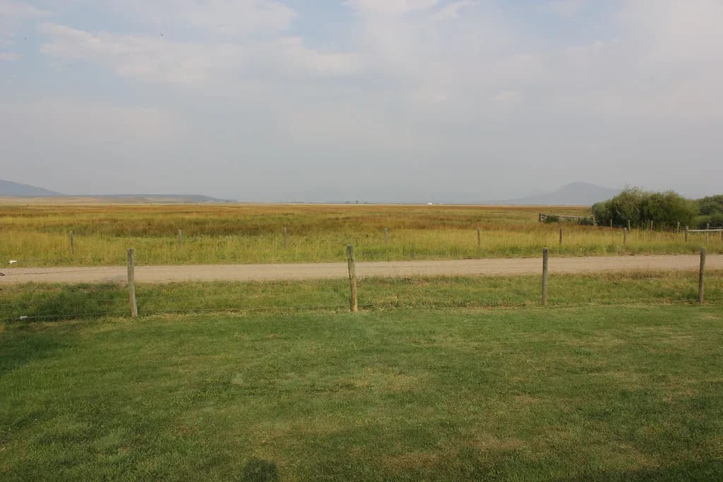 Alameda Hot Springs, Montana: In-Room Soaks in Hot Springs