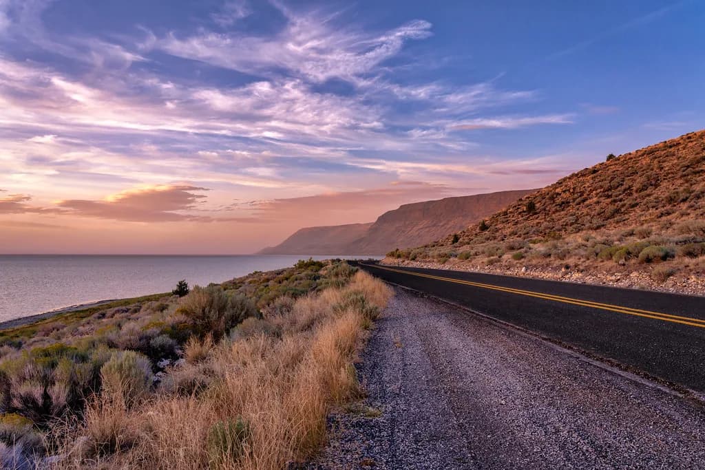 Alvord Hot Springs: Oregon Soaking and Camping Guide