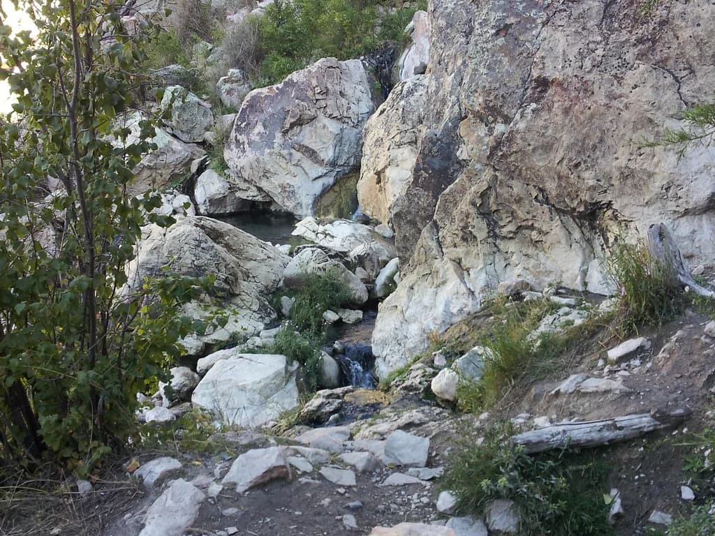 Goldbug Hot Springs, Idaho: Hike, Pools and Trip Planning