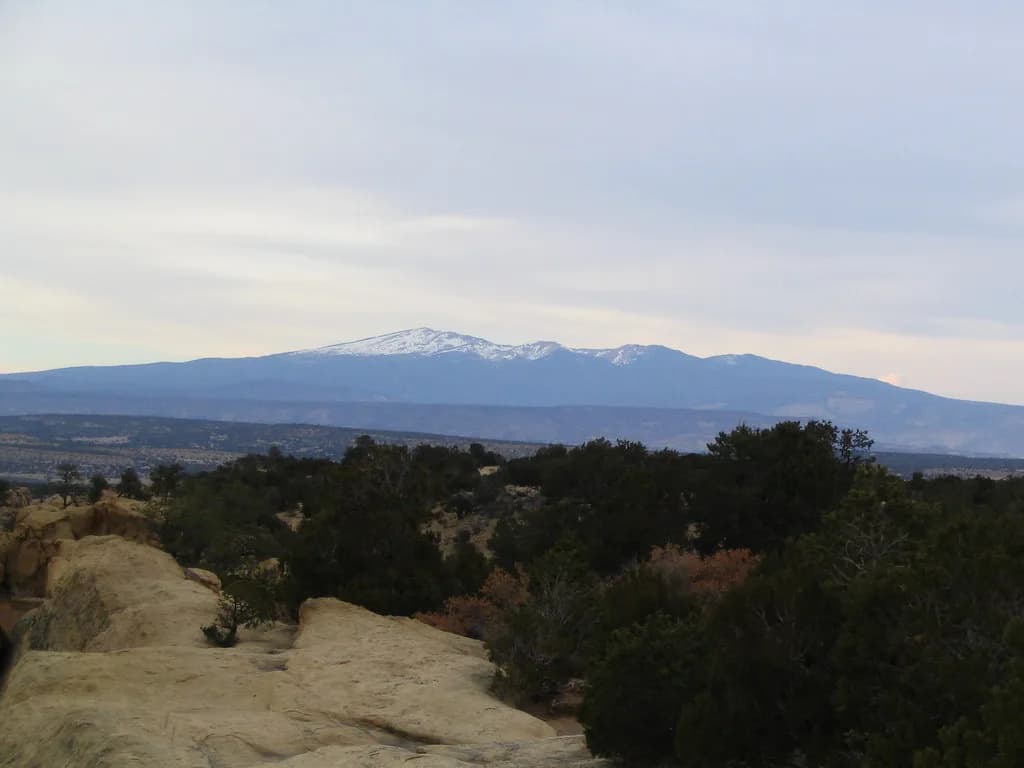 Hot Springs Near Santa Fe: Natural Soaks and Resort Pools