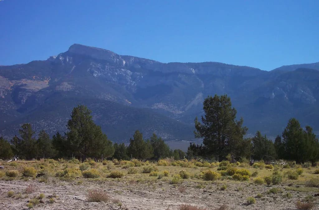 Kyle Hot Springs, Nevada: Pools and Camping Guide