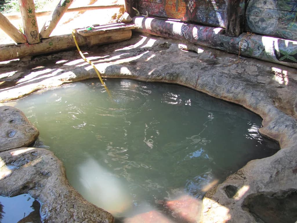 Free Hot Springs in Oregon: Where to Soak and What It Takes