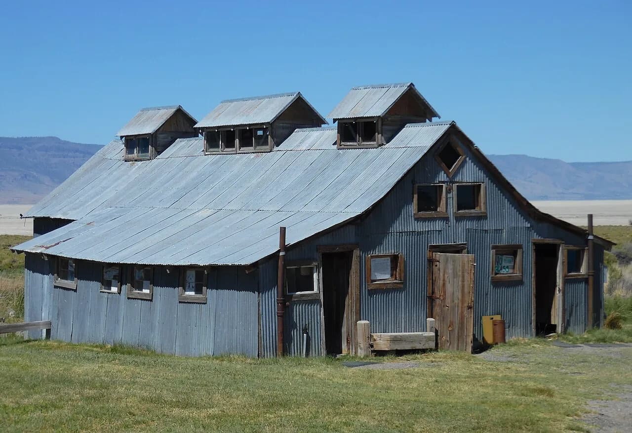 Summer Lake Hot Springs, Oregon: Soaking, Camping and Cabins