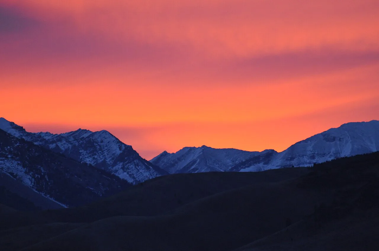 Sunrise over the mountains near Challis, Idaho