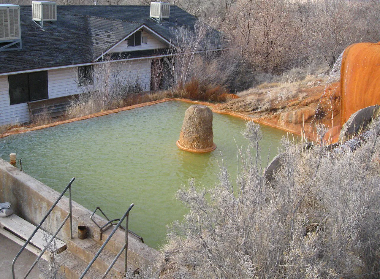 Pool at Mystic Hot Springs, Utah
