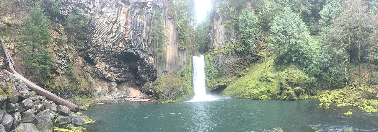 A panoramic view of the area of Toketee Falls, Oregon