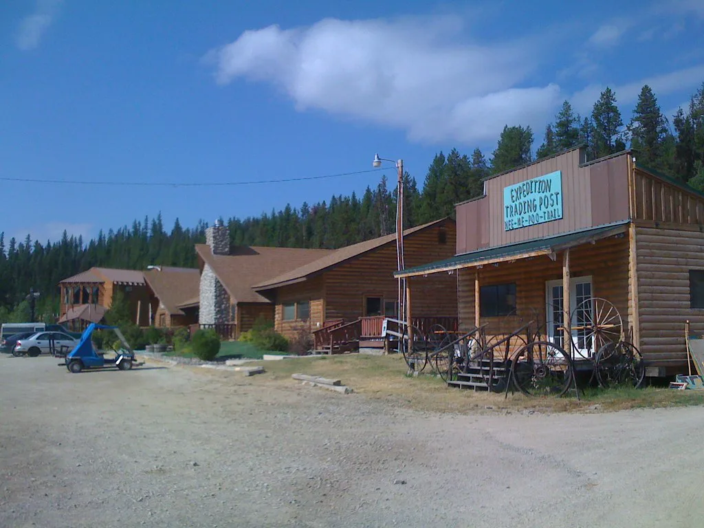 Lolo Hot Springs Pit Stop, Montana