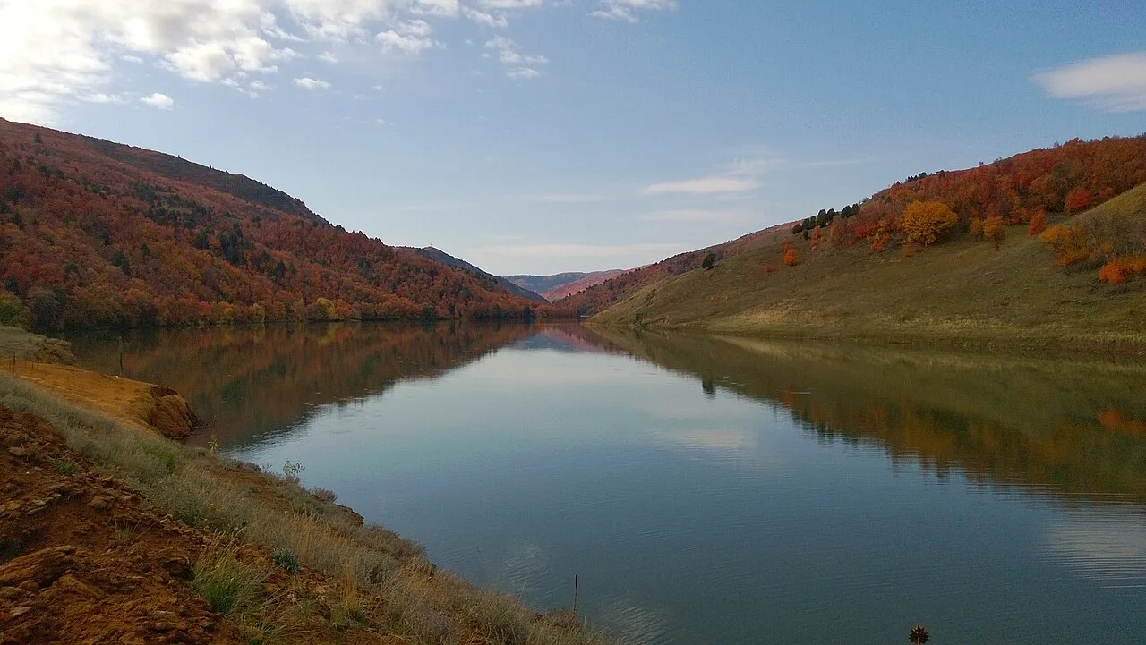 Autumn lake landscape, near Maple Grove Hot Springs, Idaho