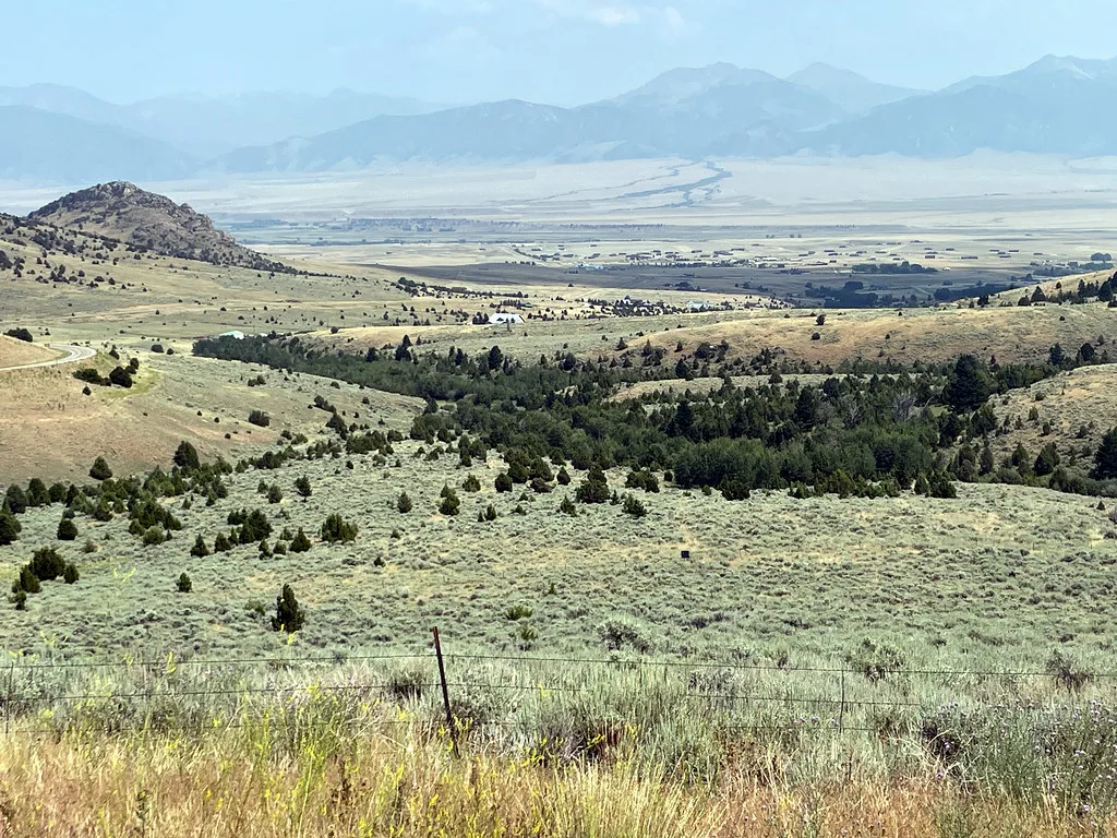 Looking down on Madison River from the road to Virginia City, about 30 km from Potosi Hot Springs, Montana